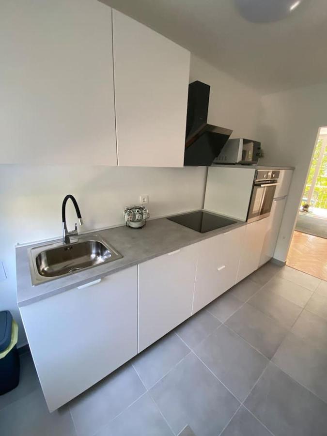 Apartman Eni Rijeka Apartment Bagian luar foto