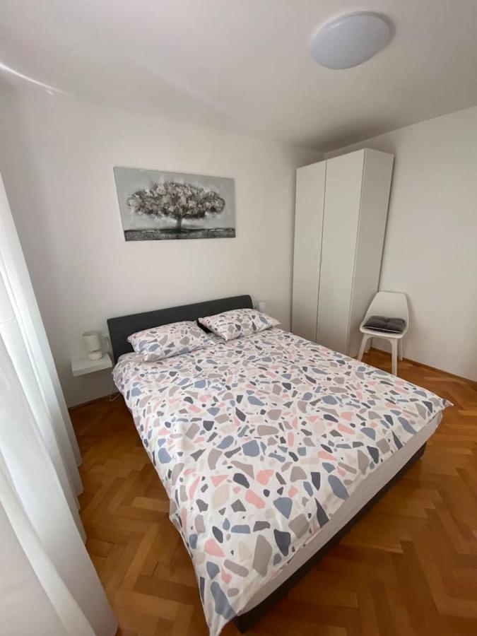 Apartman Eni Rijeka Apartment Bagian luar foto