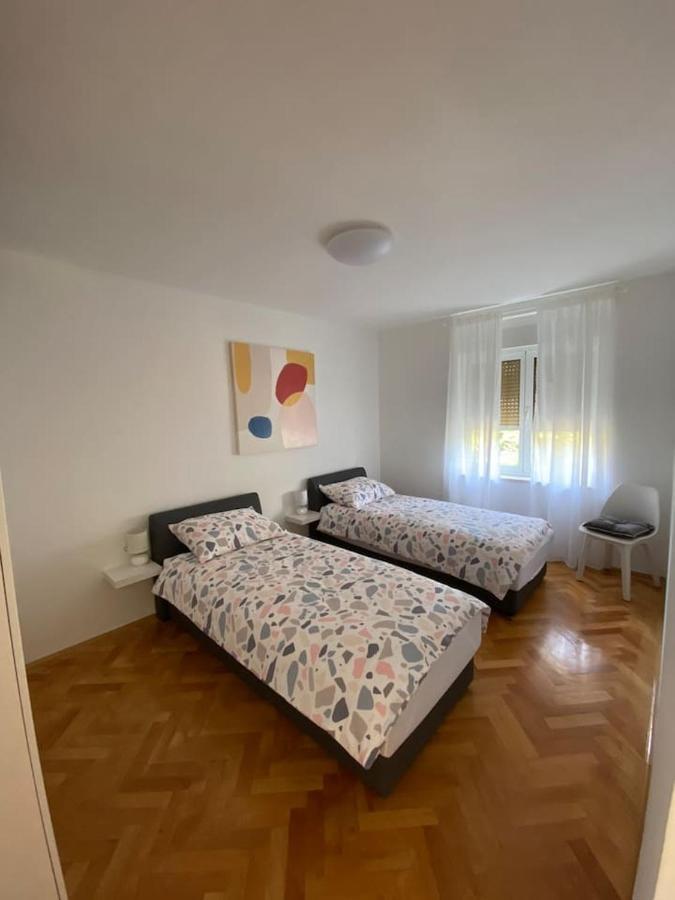 Apartman Eni Rijeka Apartment Bagian luar foto